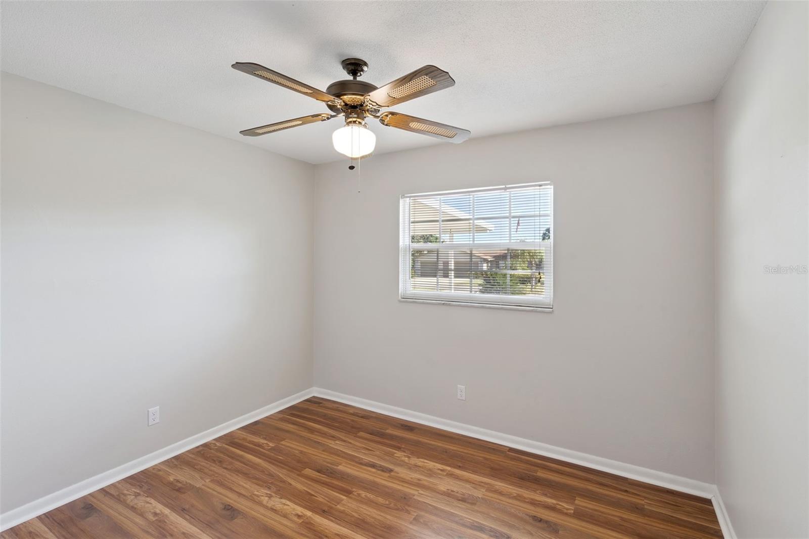 Image 17 of 39 For 33415 Picciola Drive