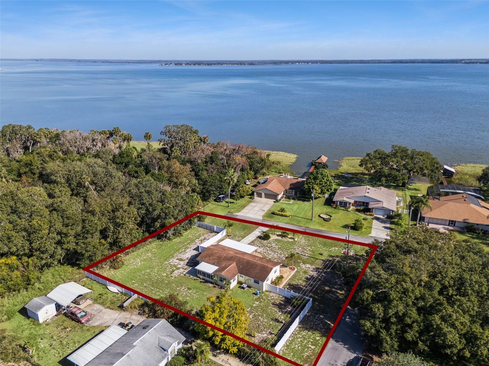 Image 33 of 39 For 33415 Picciola Drive