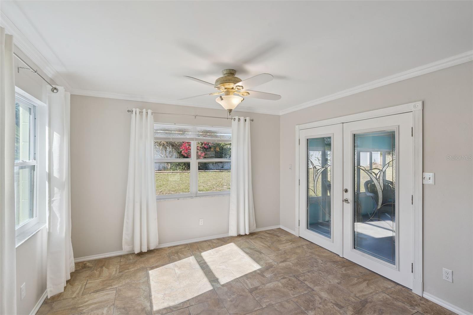 Image 7 of 39 For 33415 Picciola Drive