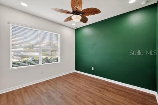 Image 18 of 21 For 3471 Landing View