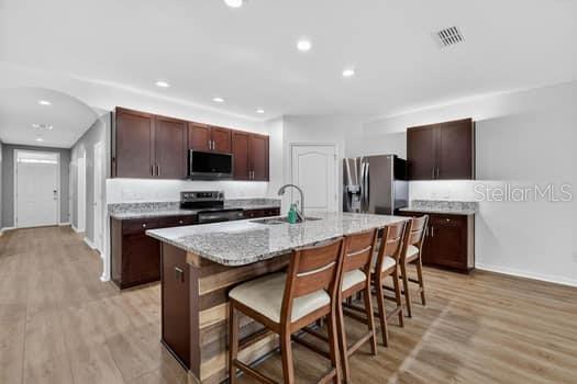 Image 9 of 21 For 3471 Landing View