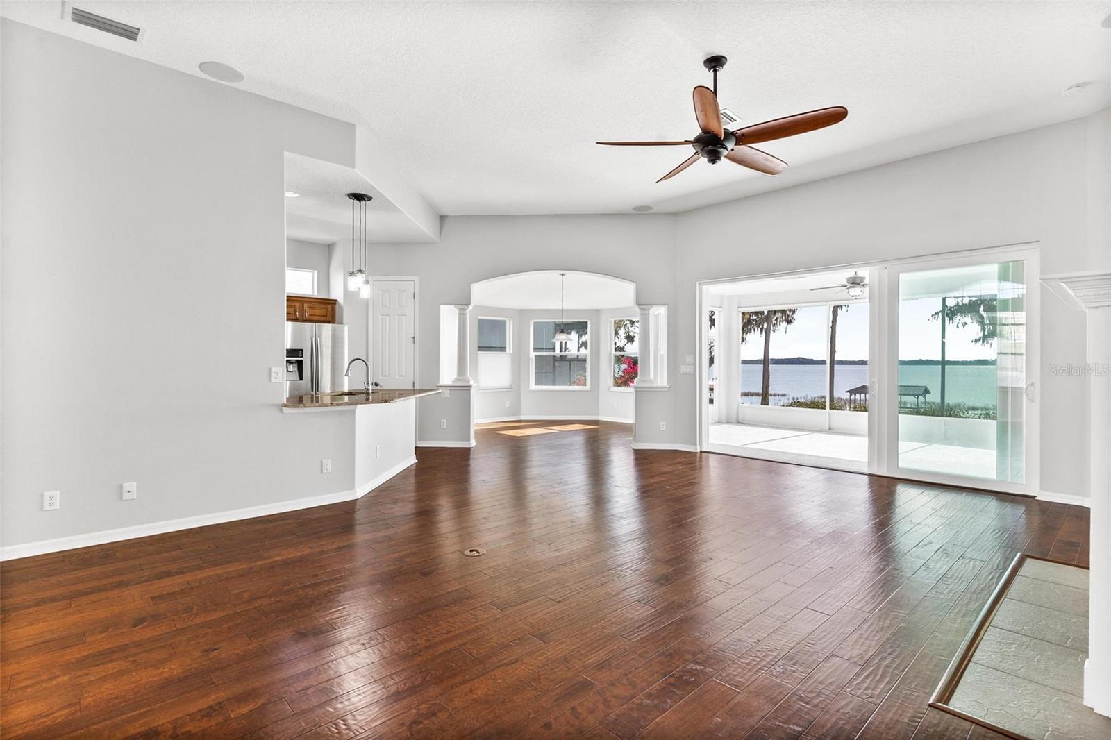 Image 14 of 73 For 5565 Bounty Circle