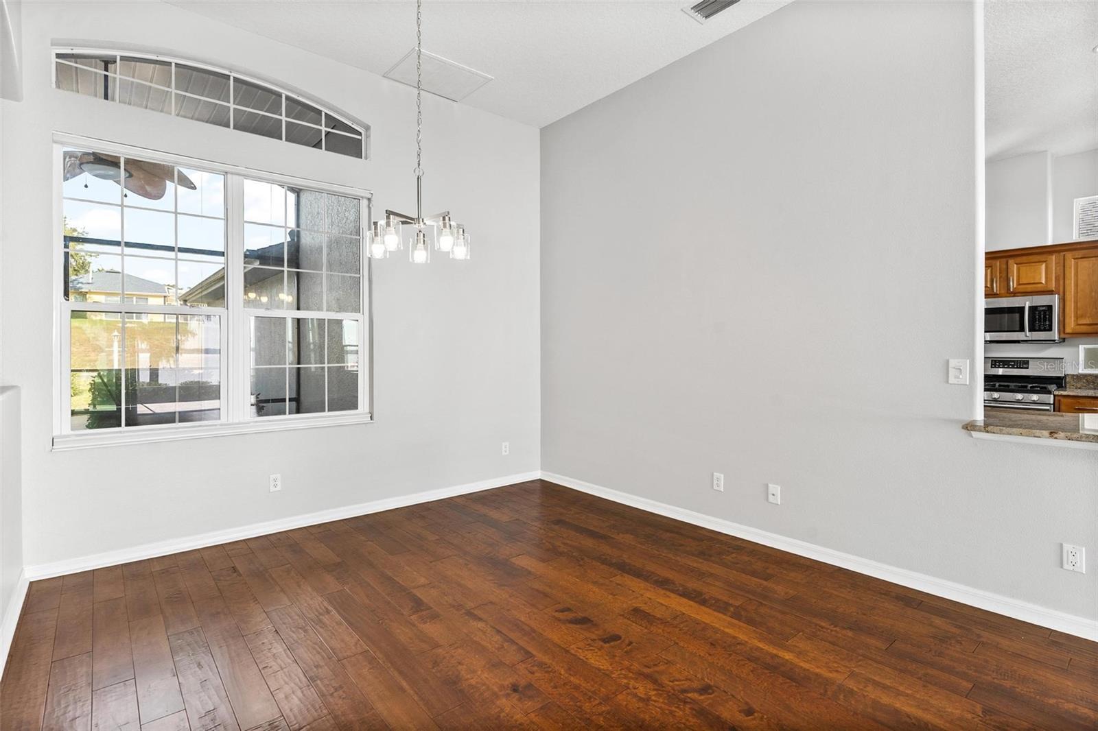 Image 18 of 73 For 5565 Bounty Circle