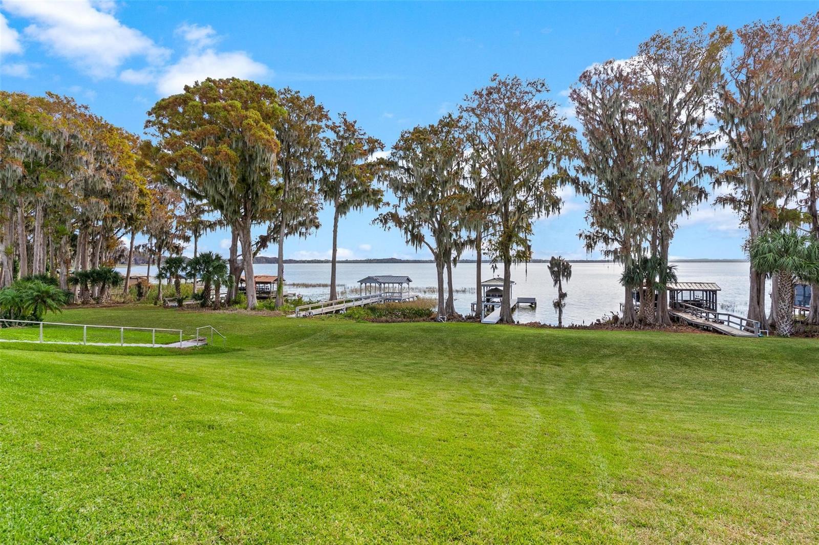 Image 2 of 73 For 5565 Bounty Circle