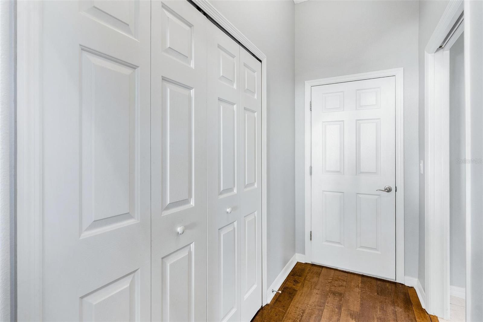 Image 26 of 73 For 5565 Bounty Circle