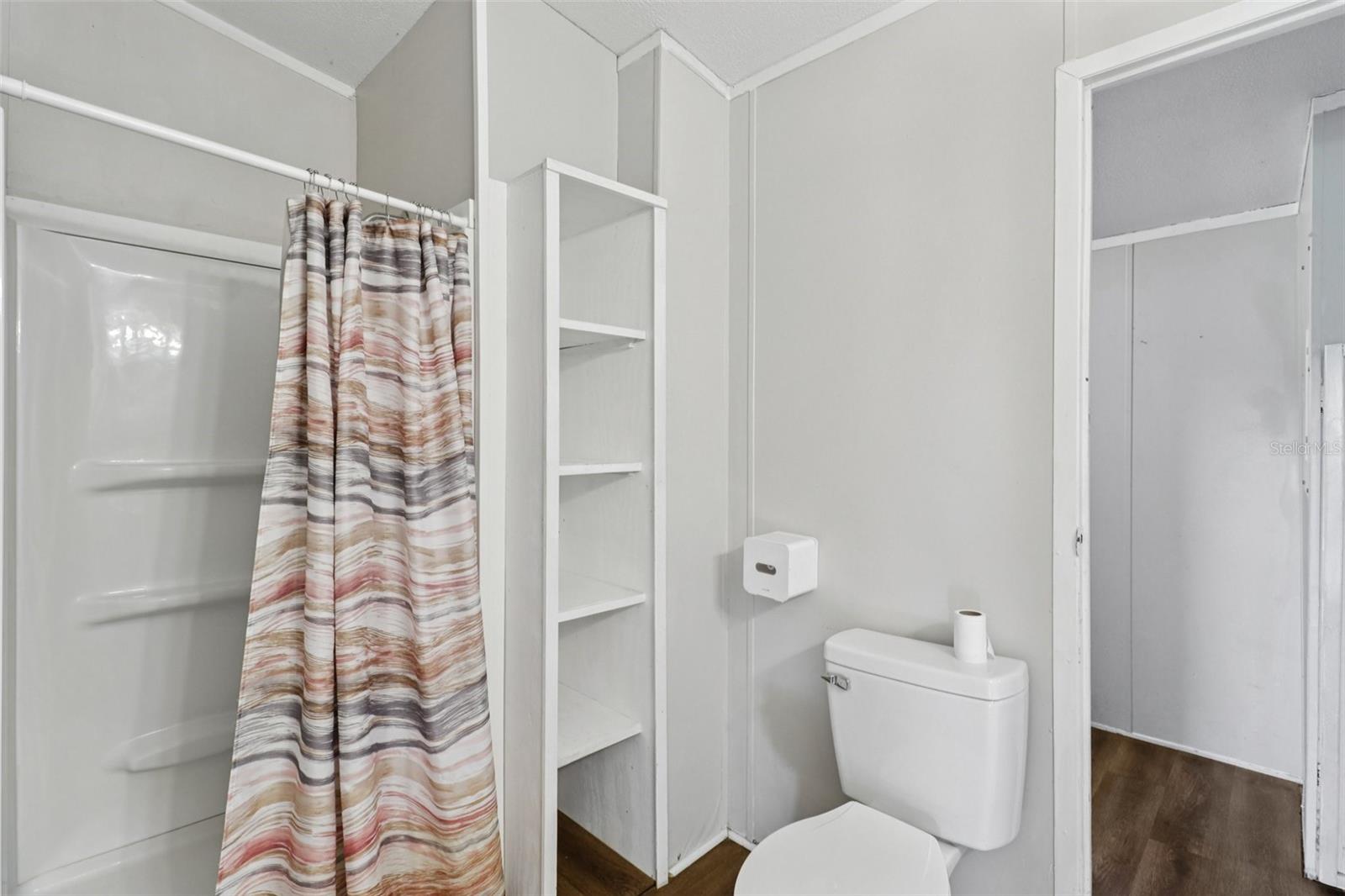 Image 17 of 60 For 16642 58th Avenue