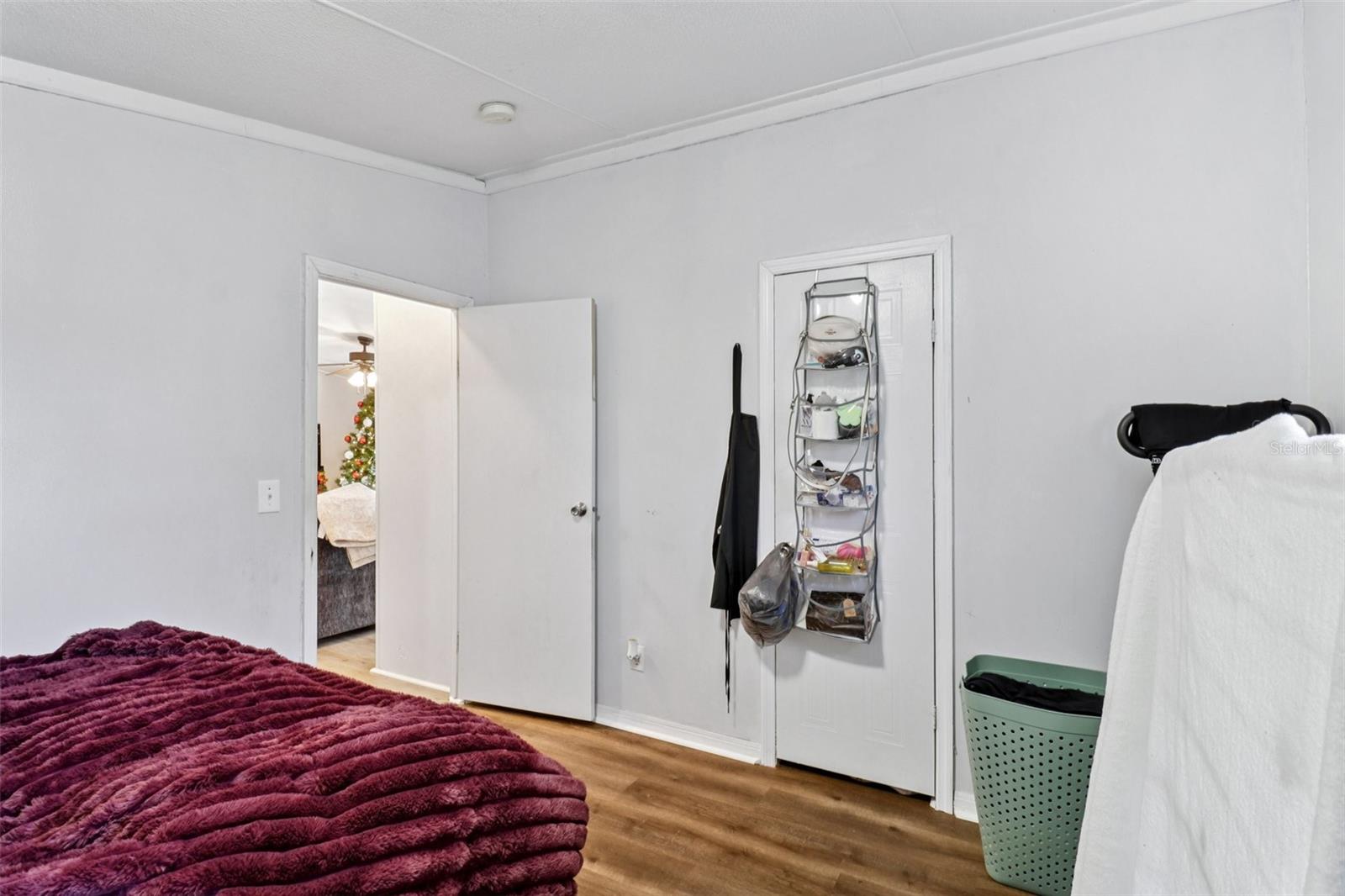 Image 30 of 60 For 16642 58th Avenue