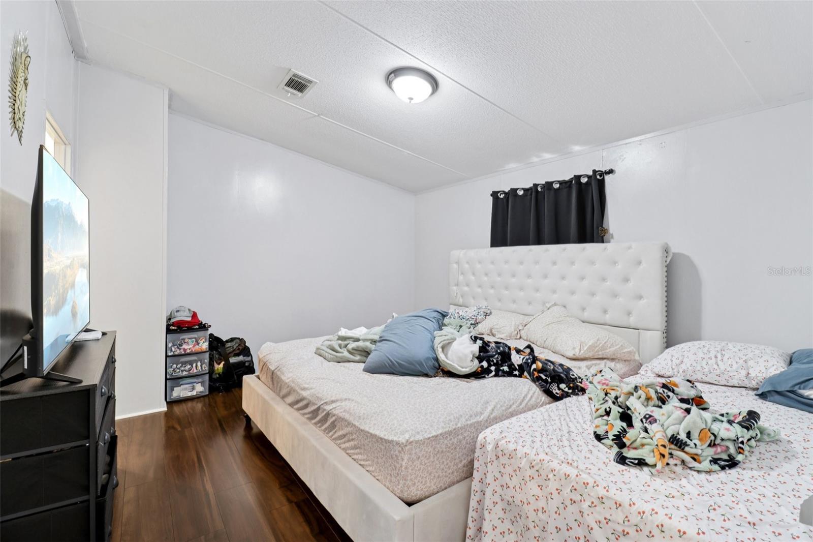 Image 32 of 60 For 16642 58th Avenue