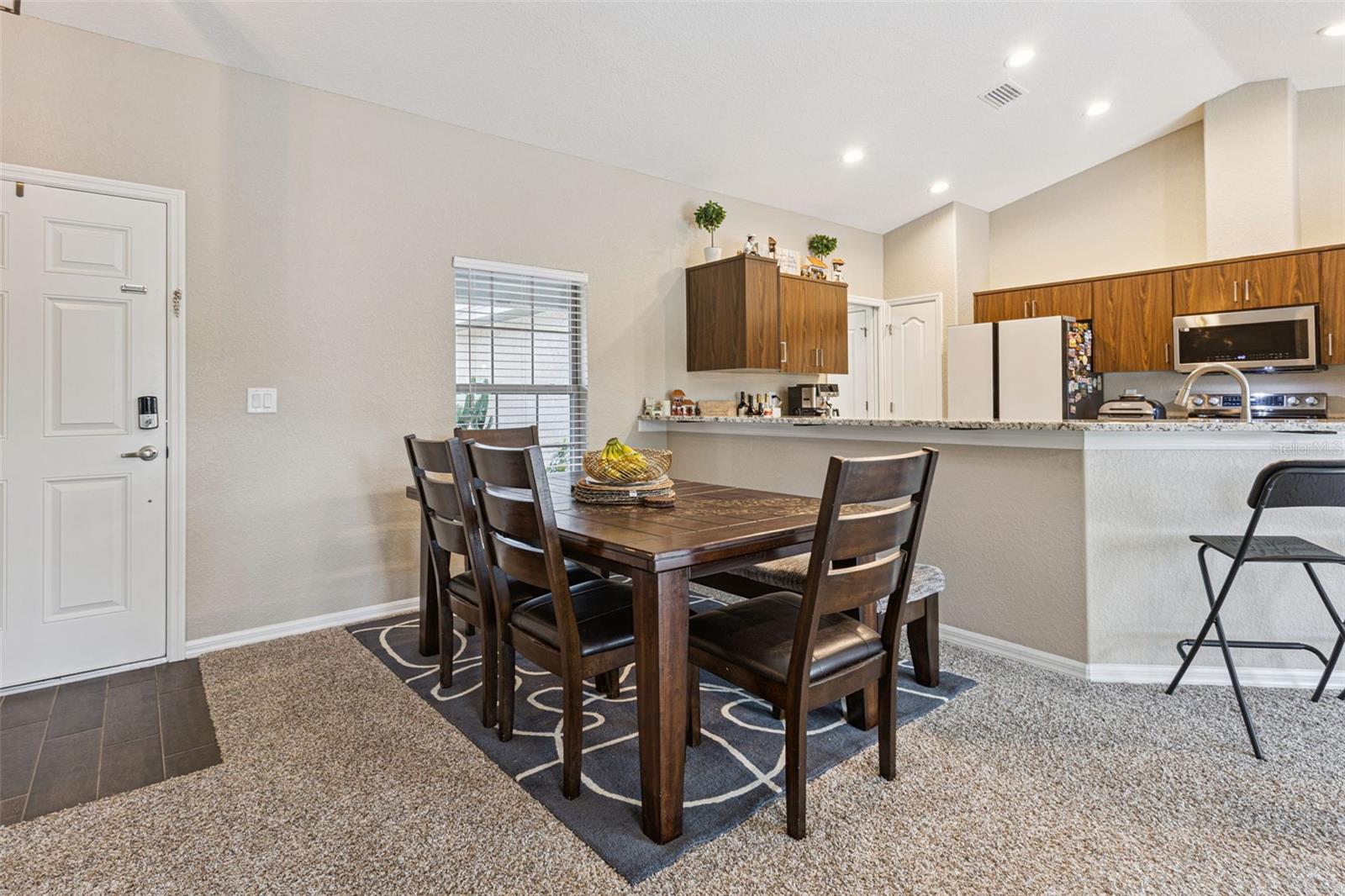 Image 13 of 37 For 33134 Easter Drive