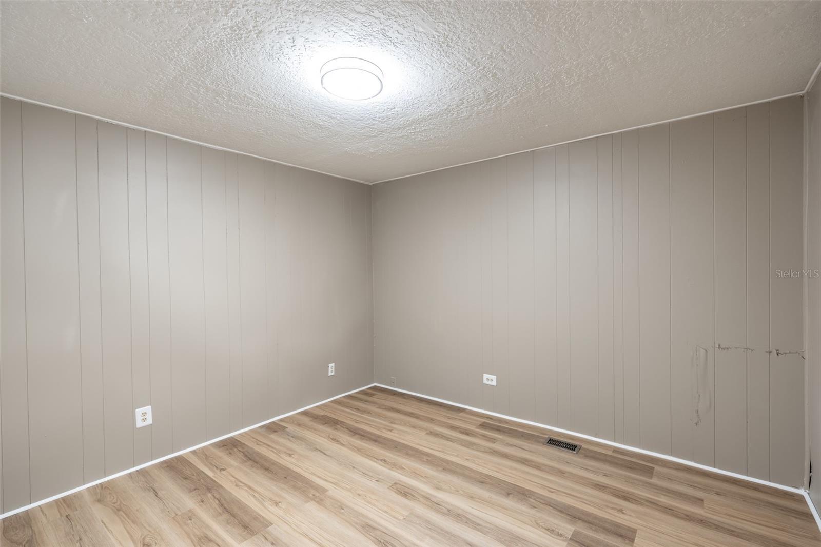 Image 14 of 25 For 624 Misti Drive