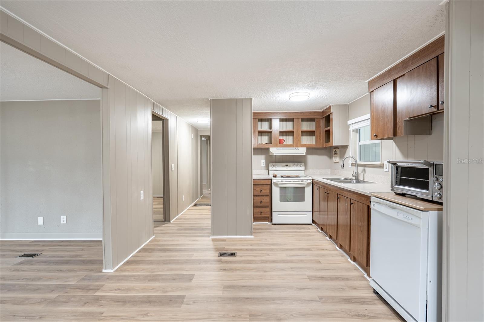 Image 6 of 25 For 624 Misti Drive