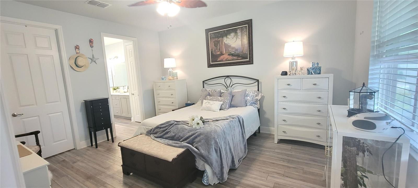 Image 17 of 30 For 9196 106th Avenue