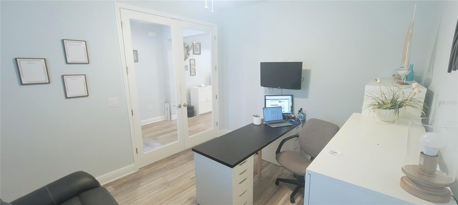 Image 4 of 30 For 9196 106th Avenue