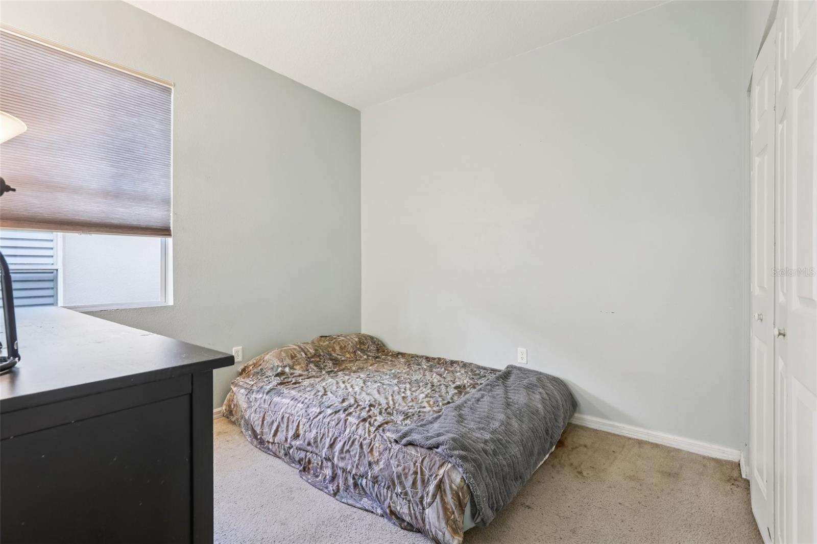 Image 18 of 37 For 1689 Strathmore Circle