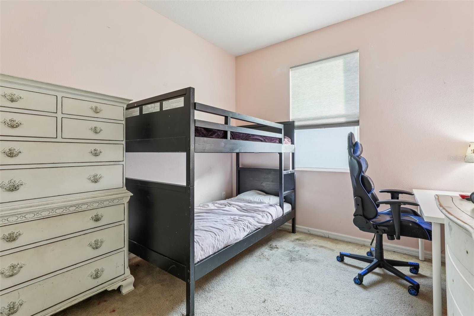 Image 21 of 37 For 1689 Strathmore Circle