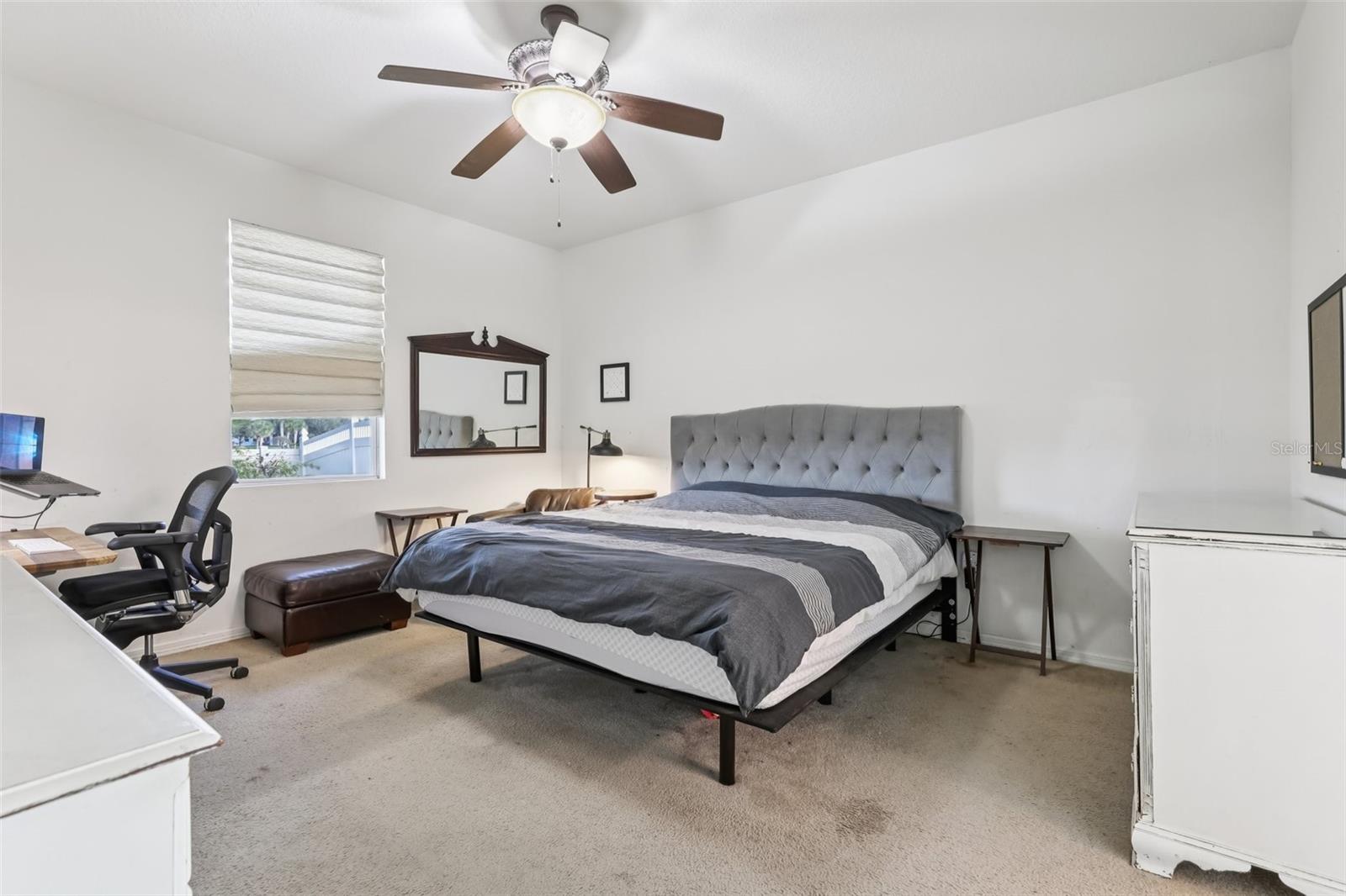 Image 24 of 37 For 1689 Strathmore Circle