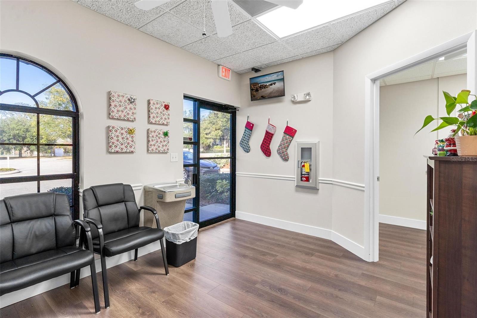 Image 5 of 33 For 920 Rolling Acres Road 201