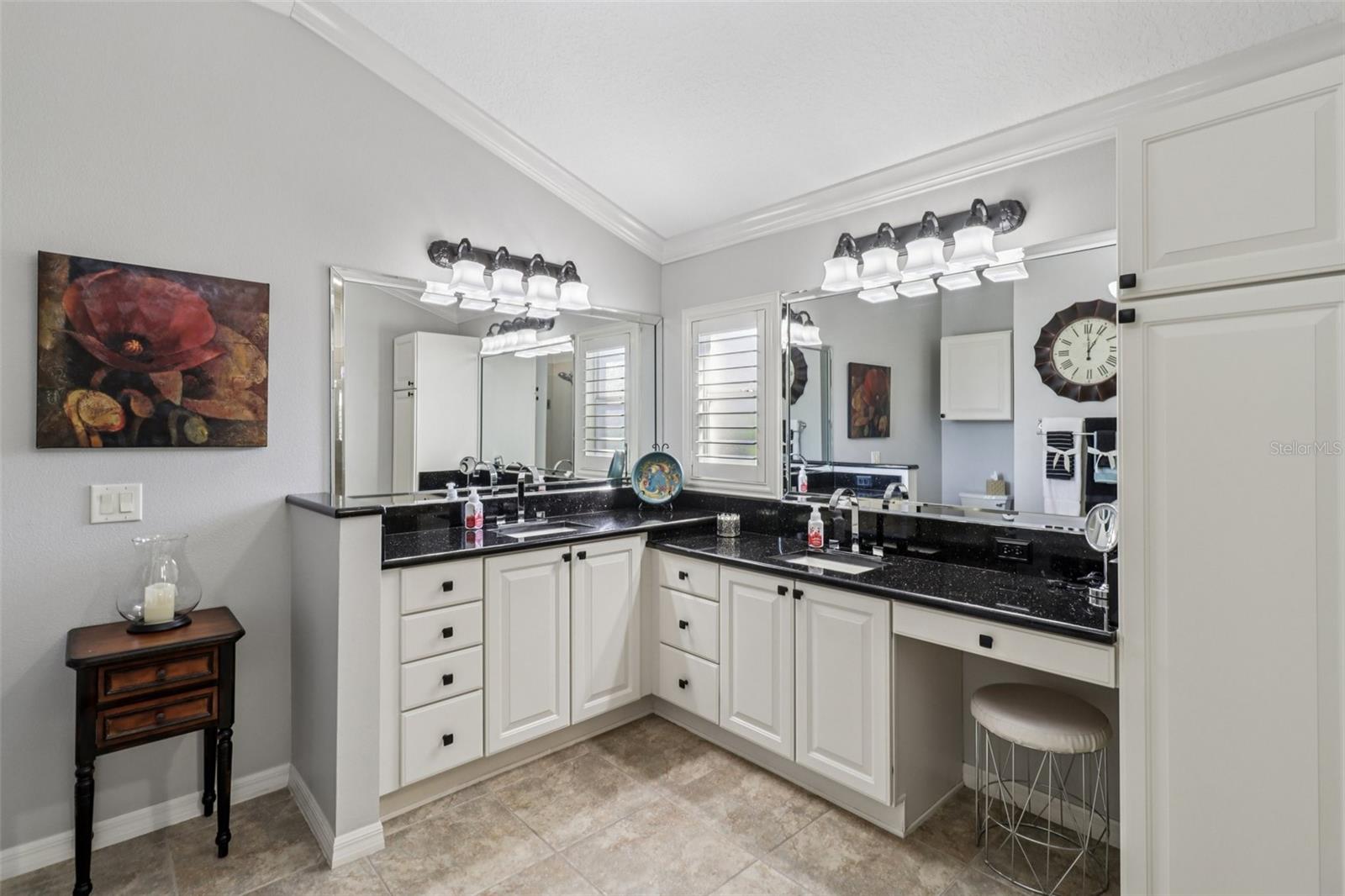 Image 23 of 62 For 17211 85th Willowick Circle