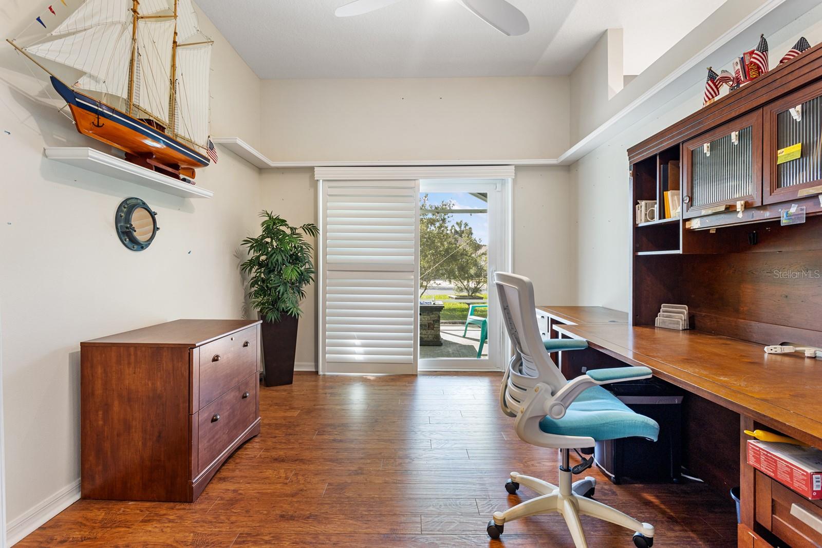 Image 16 of 37 For 602 Juanita Court