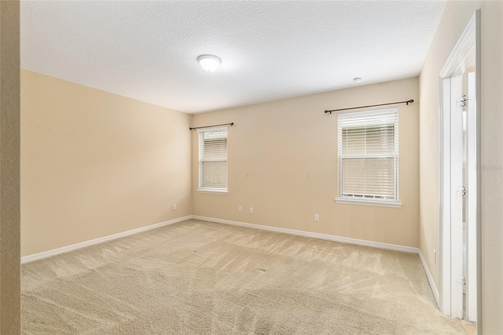 Image 21 of 96 For 4834 Independence Trail