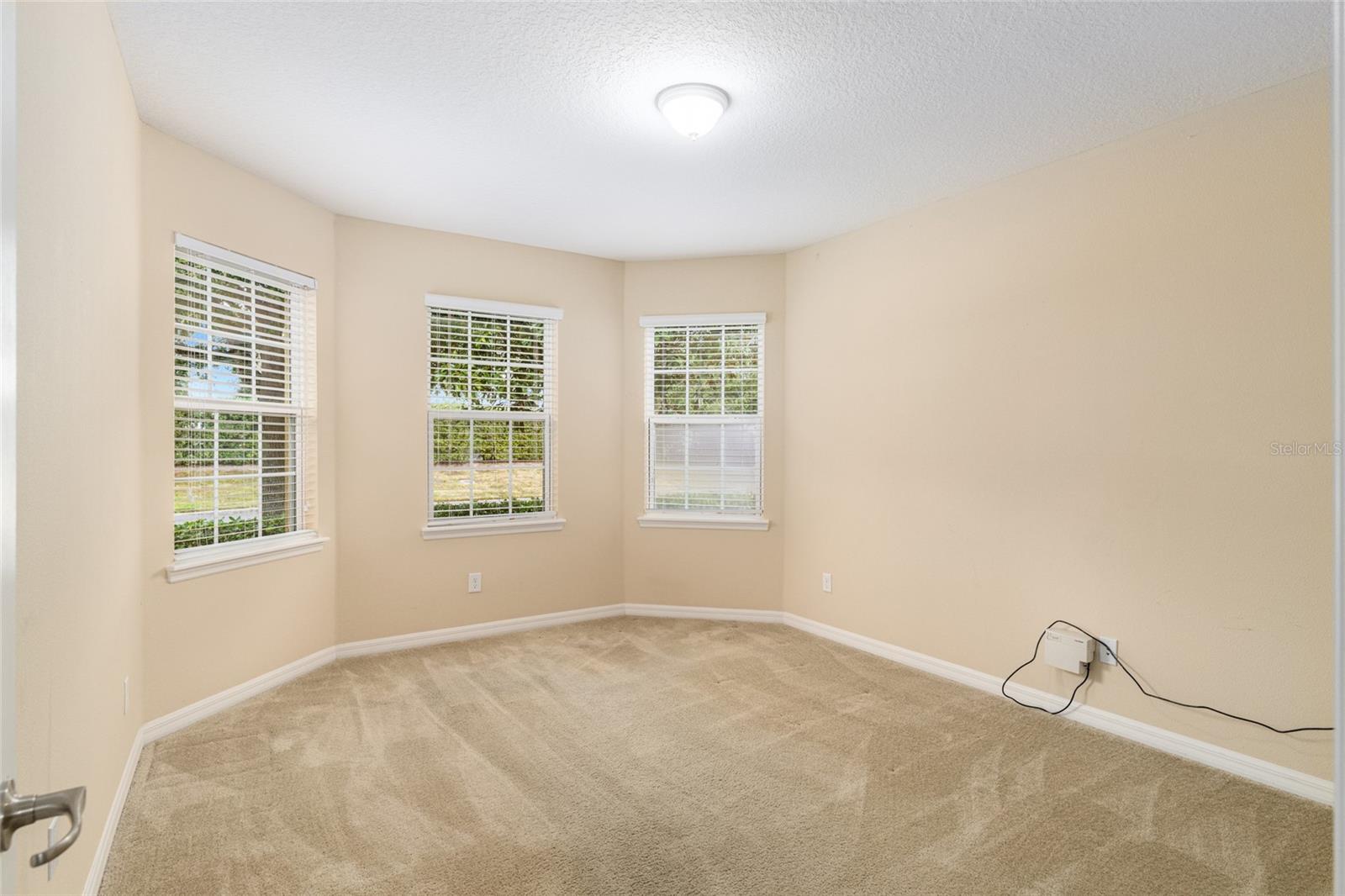 Image 28 of 96 For 4834 Independence Trail