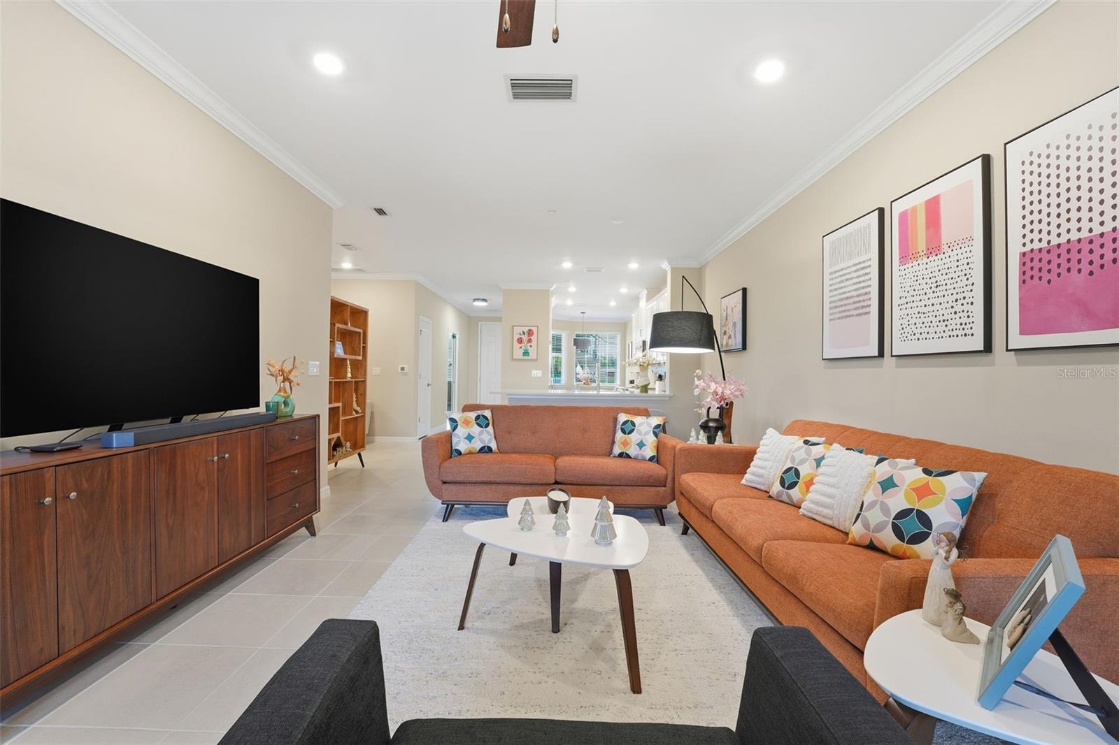 Image 10 of 50 For 23343 Collina Way 7-102