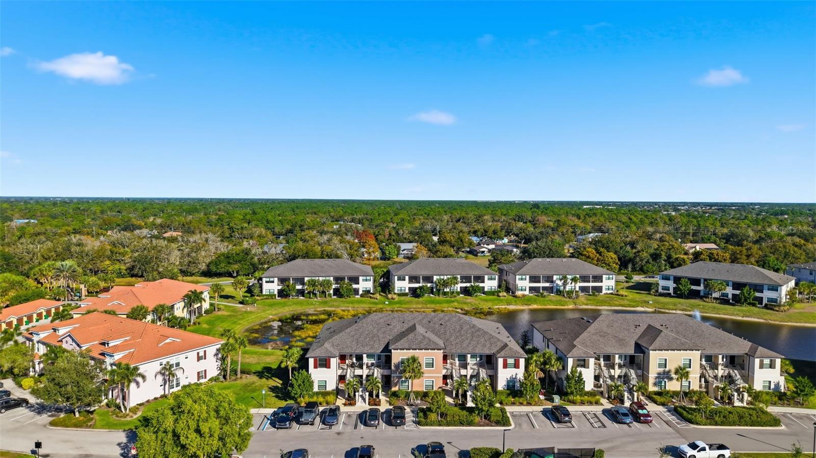 Image 30 of 50 For 23343 Collina Way 7-102