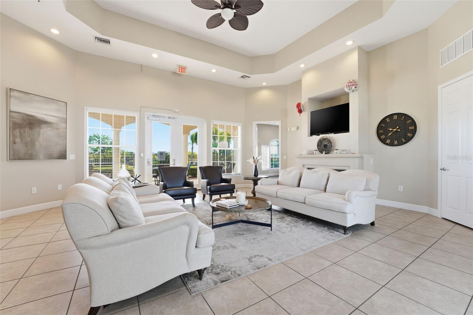 Image 47 of 50 For 23343 Collina Way 7-102