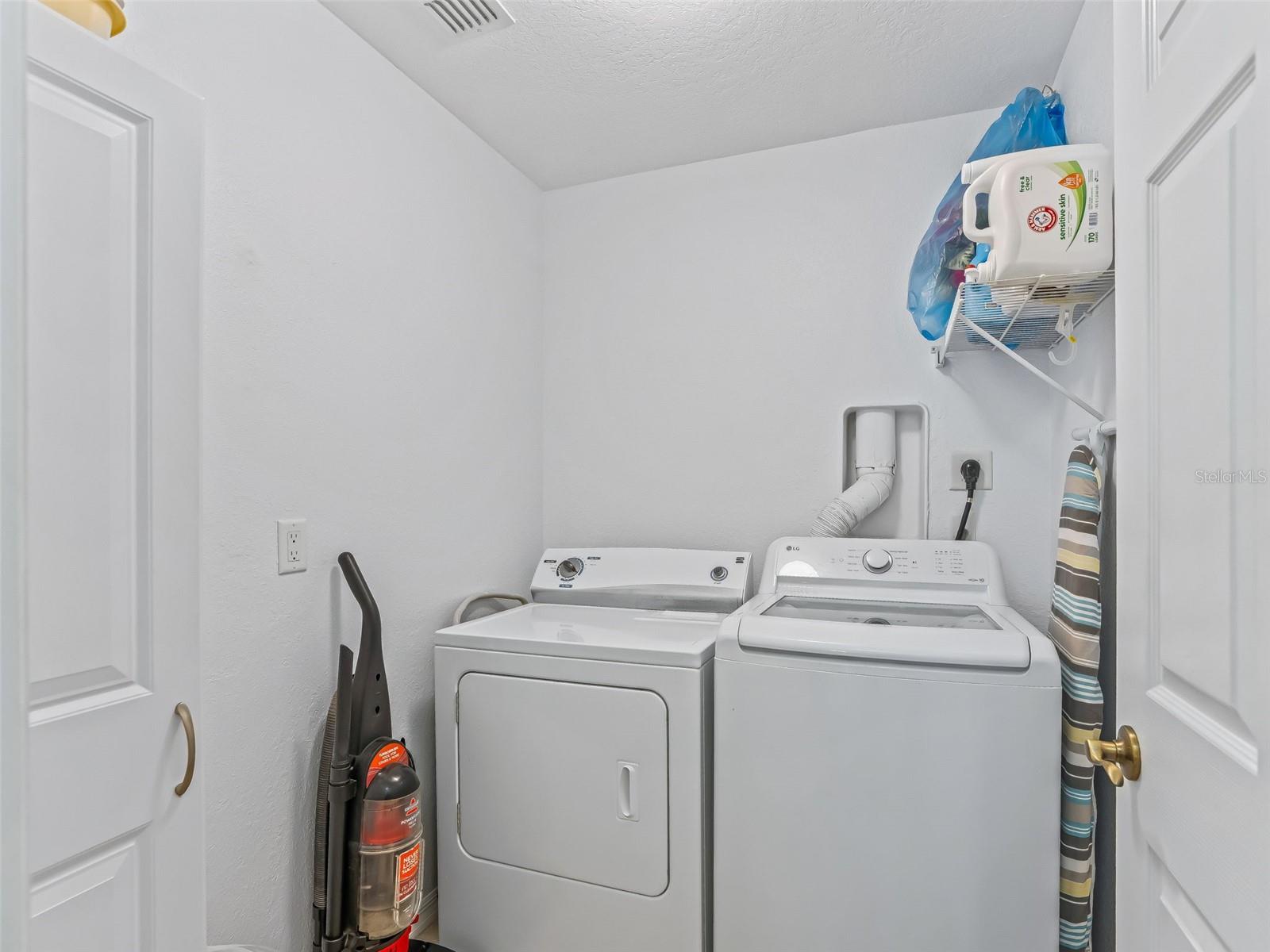 Image 38 of 78 For 17771 125th Circle