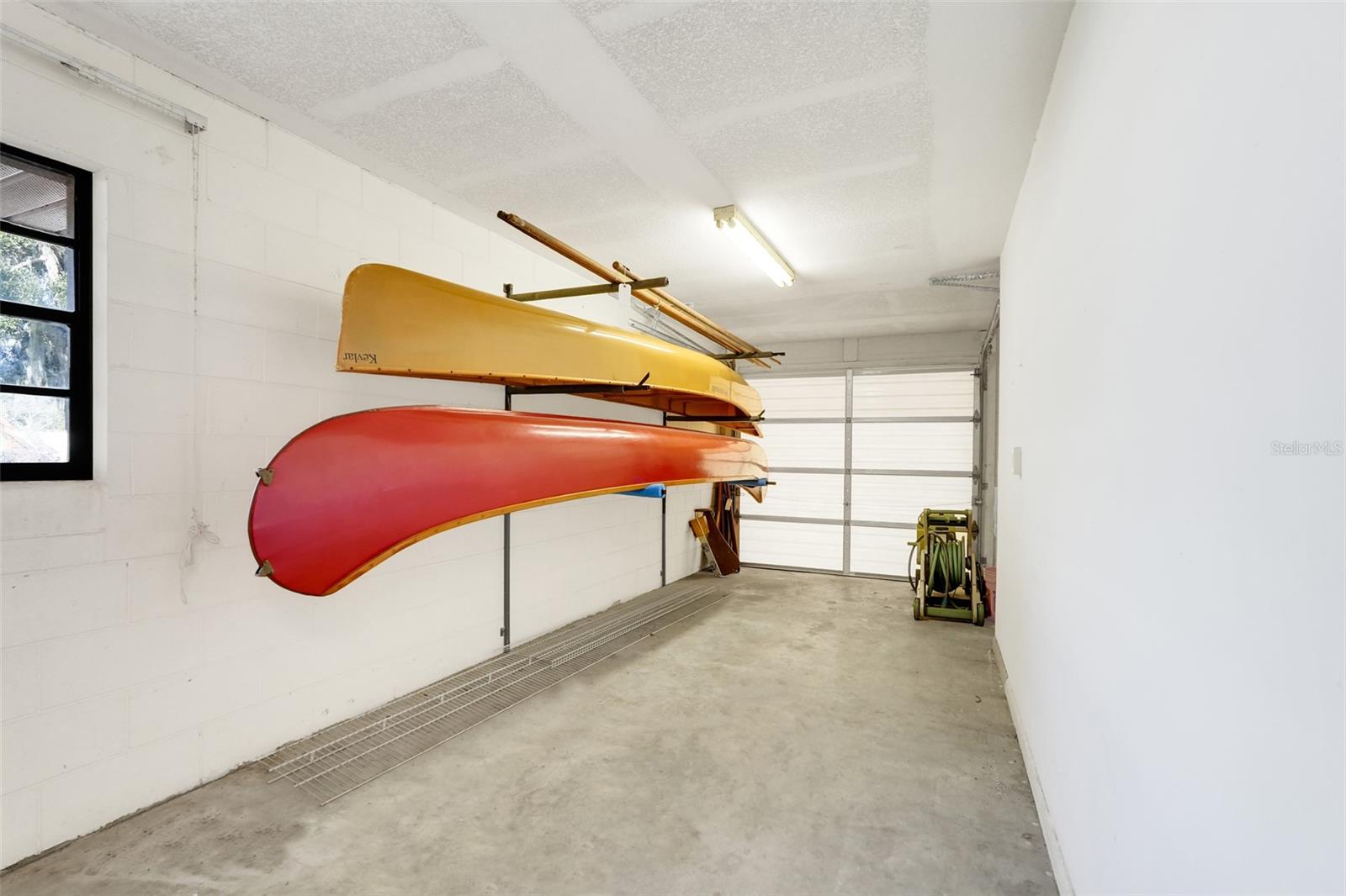 Image 31 of 51 For 940 Johnson Drive