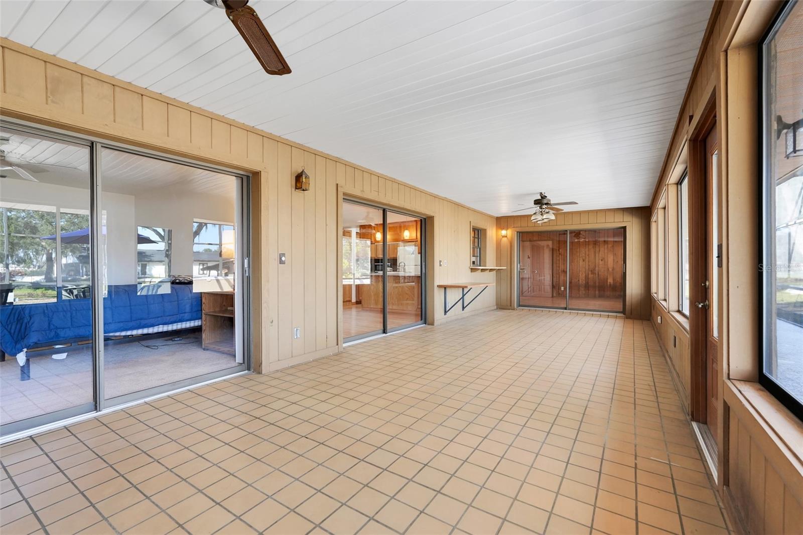 Image 35 of 51 For 940 Johnson Drive