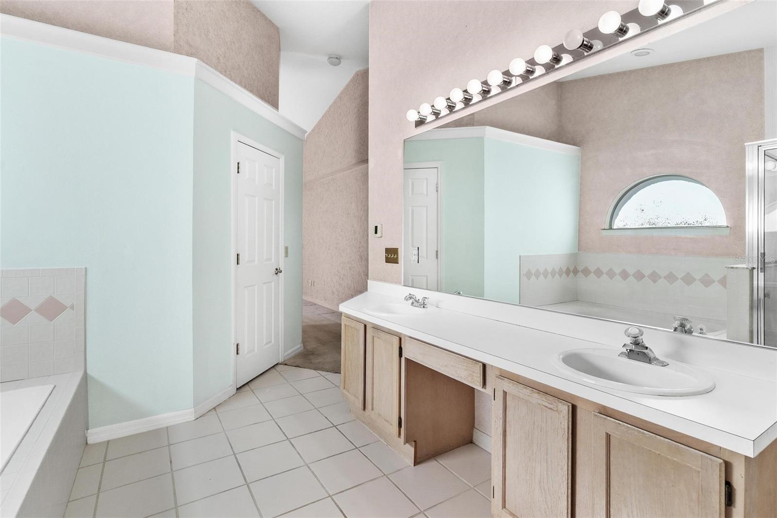 Image 18 of 48 For 222 Killington Court