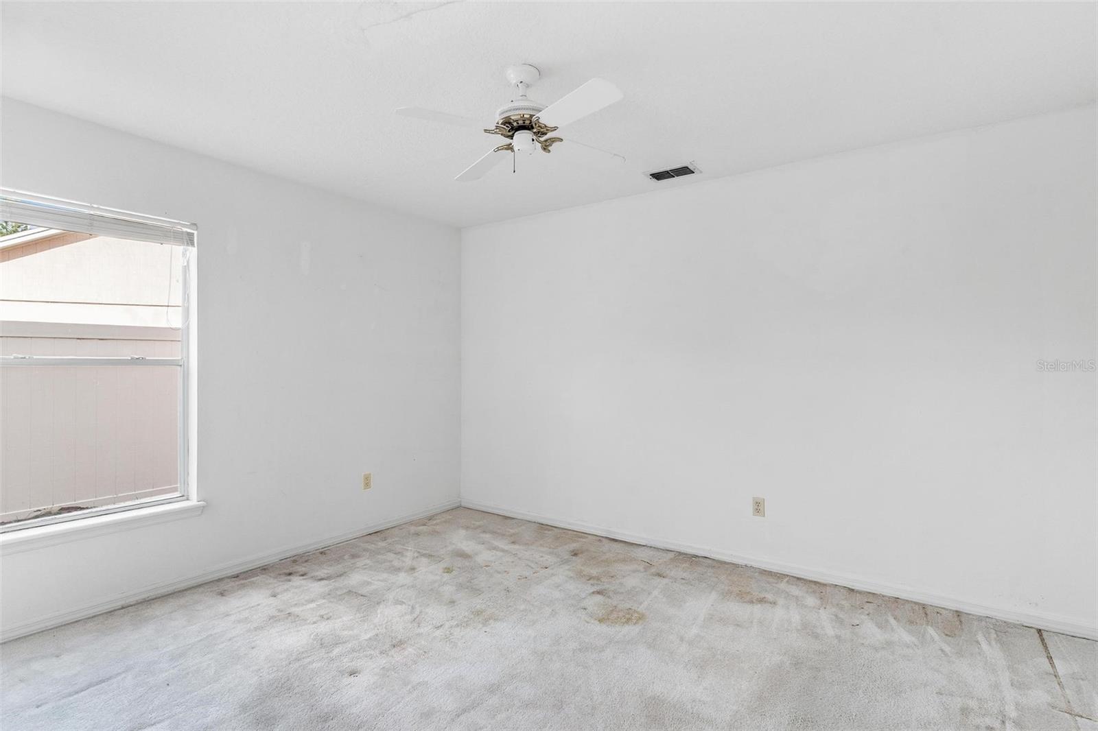 Image 29 of 48 For 222 Killington Court