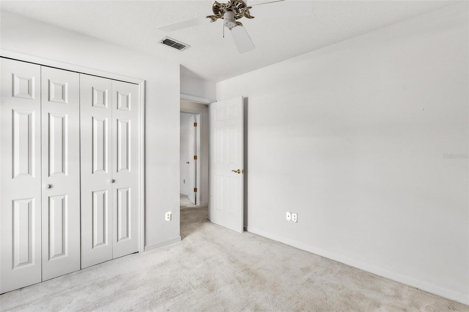 Image 32 of 48 For 222 Killington Court