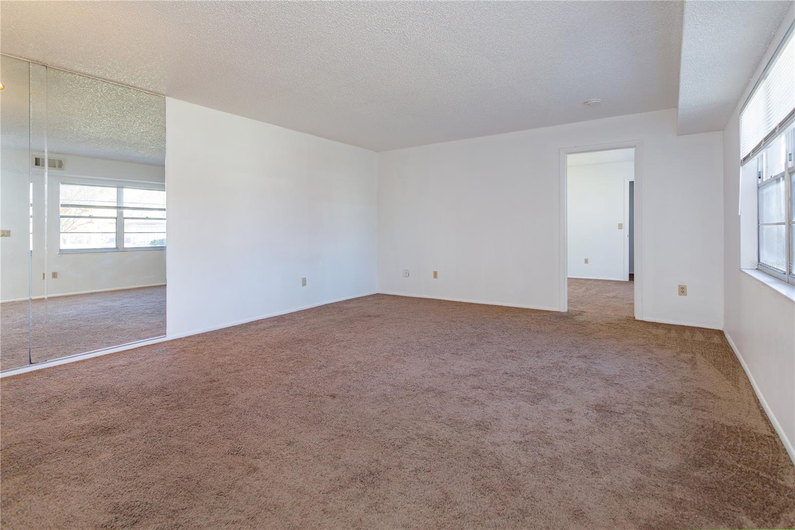 Image 3 of 20 For 81 Windtree Lane 104