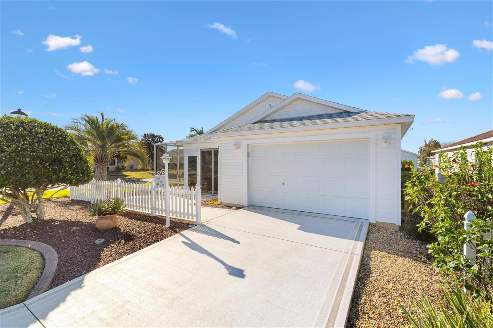 Image 34 of 36 For 930 Margaux Trail