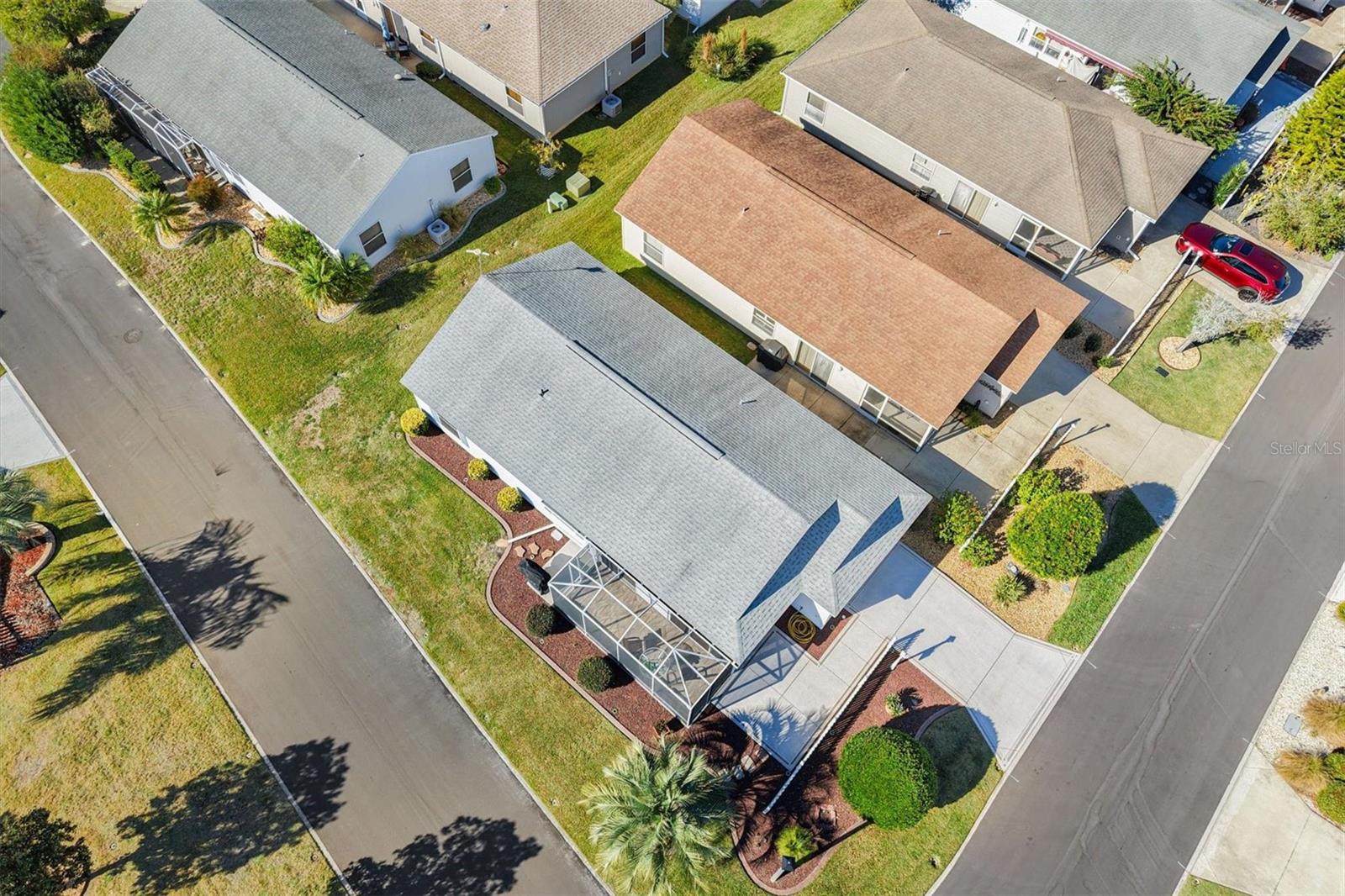 Image 6 of 36 For 930 Margaux Trail