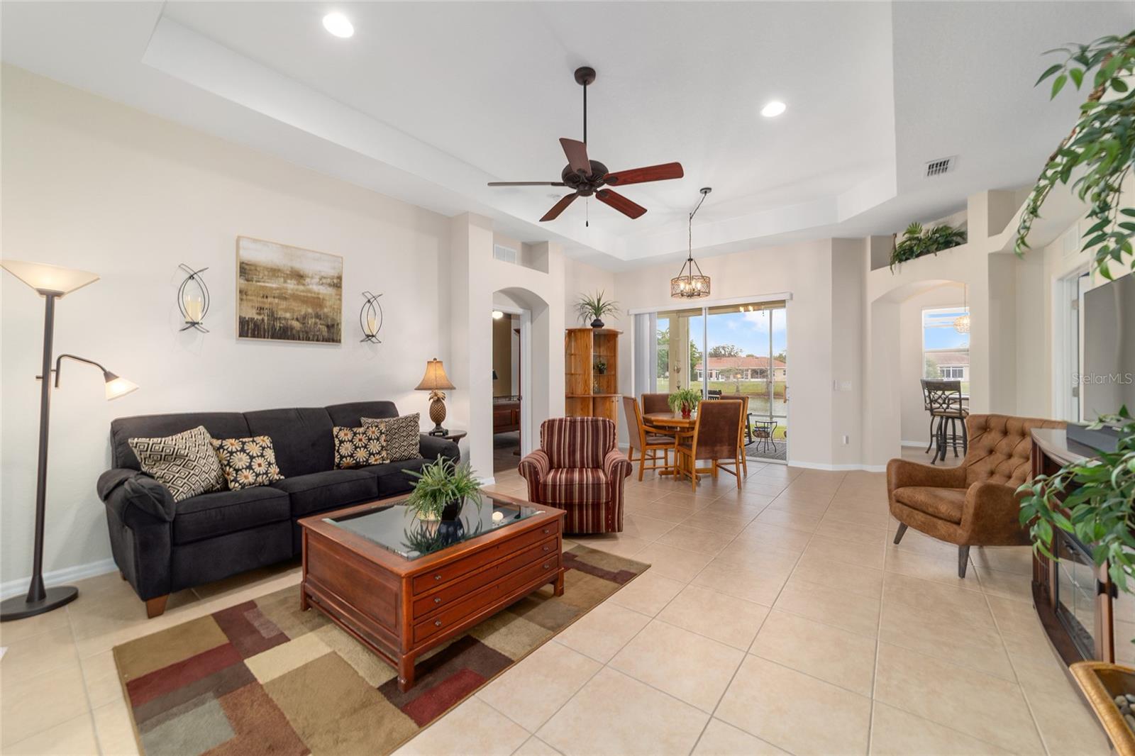 Image 14 of 53 For 10161 Mainsail Drive