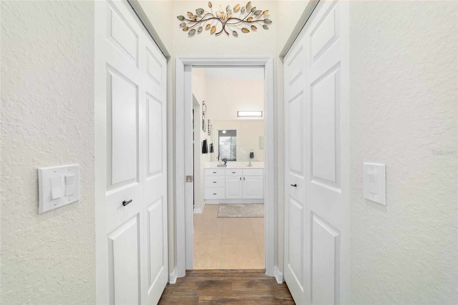 Image 23 of 53 For 10161 Mainsail Drive