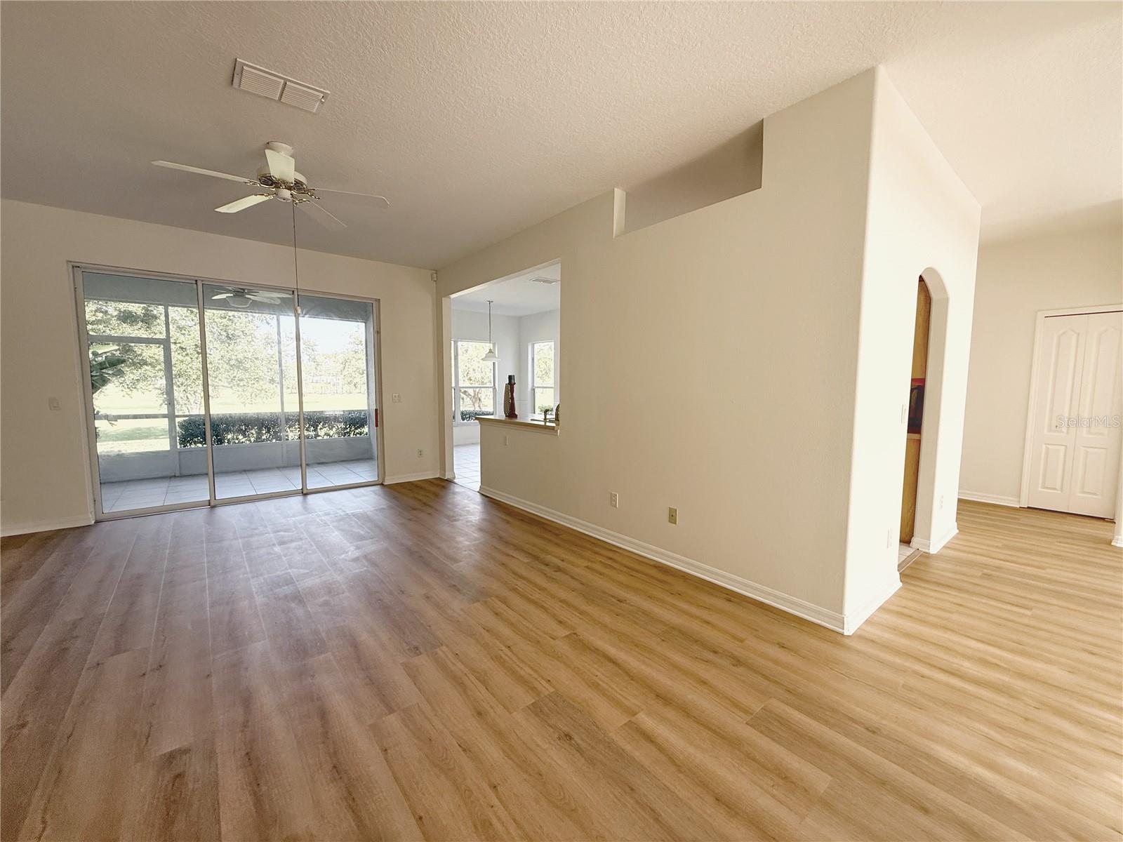 Image 12 of 49 For 2066 Dobson Street