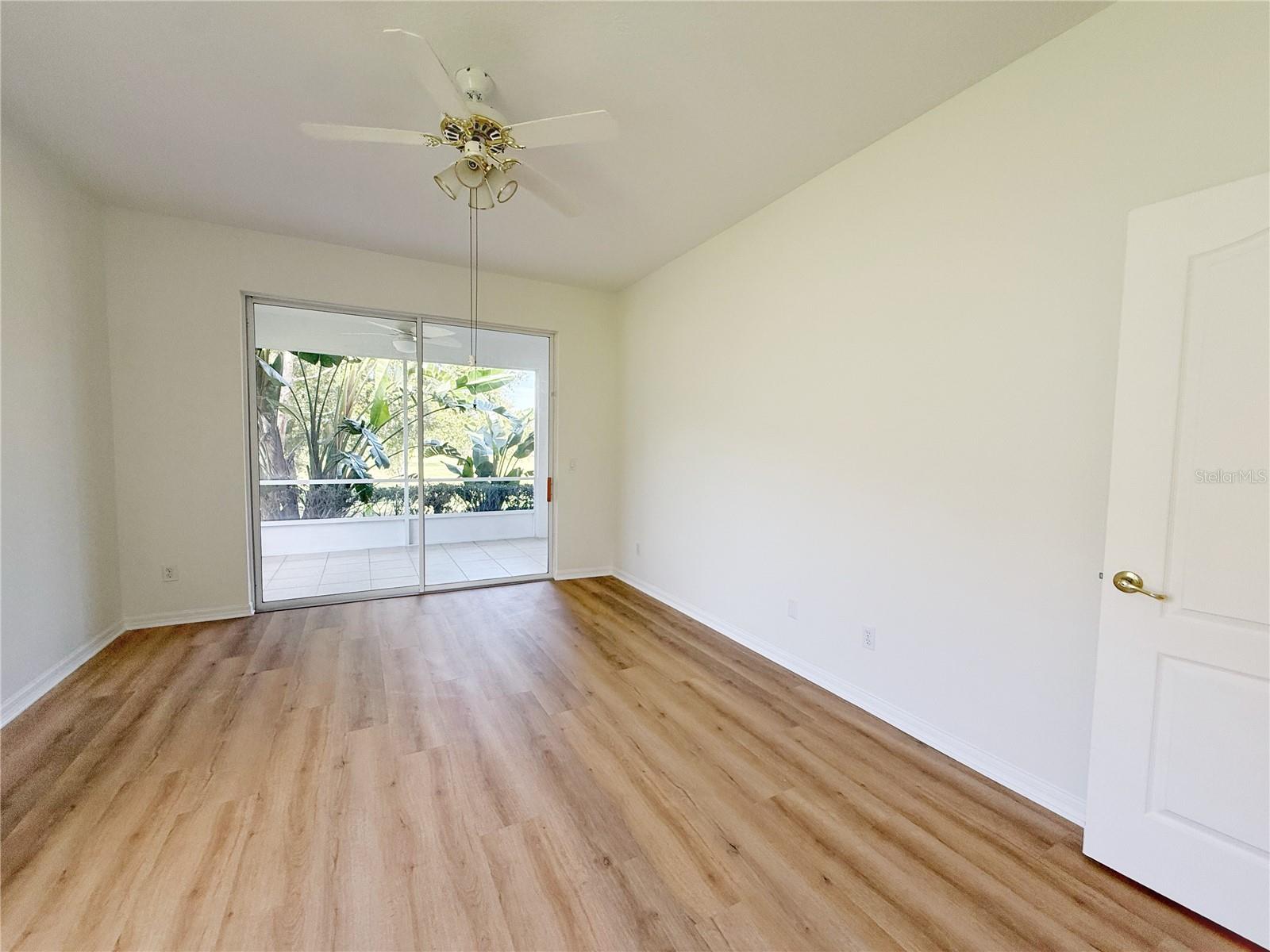 Image 19 of 49 For 2066 Dobson Street