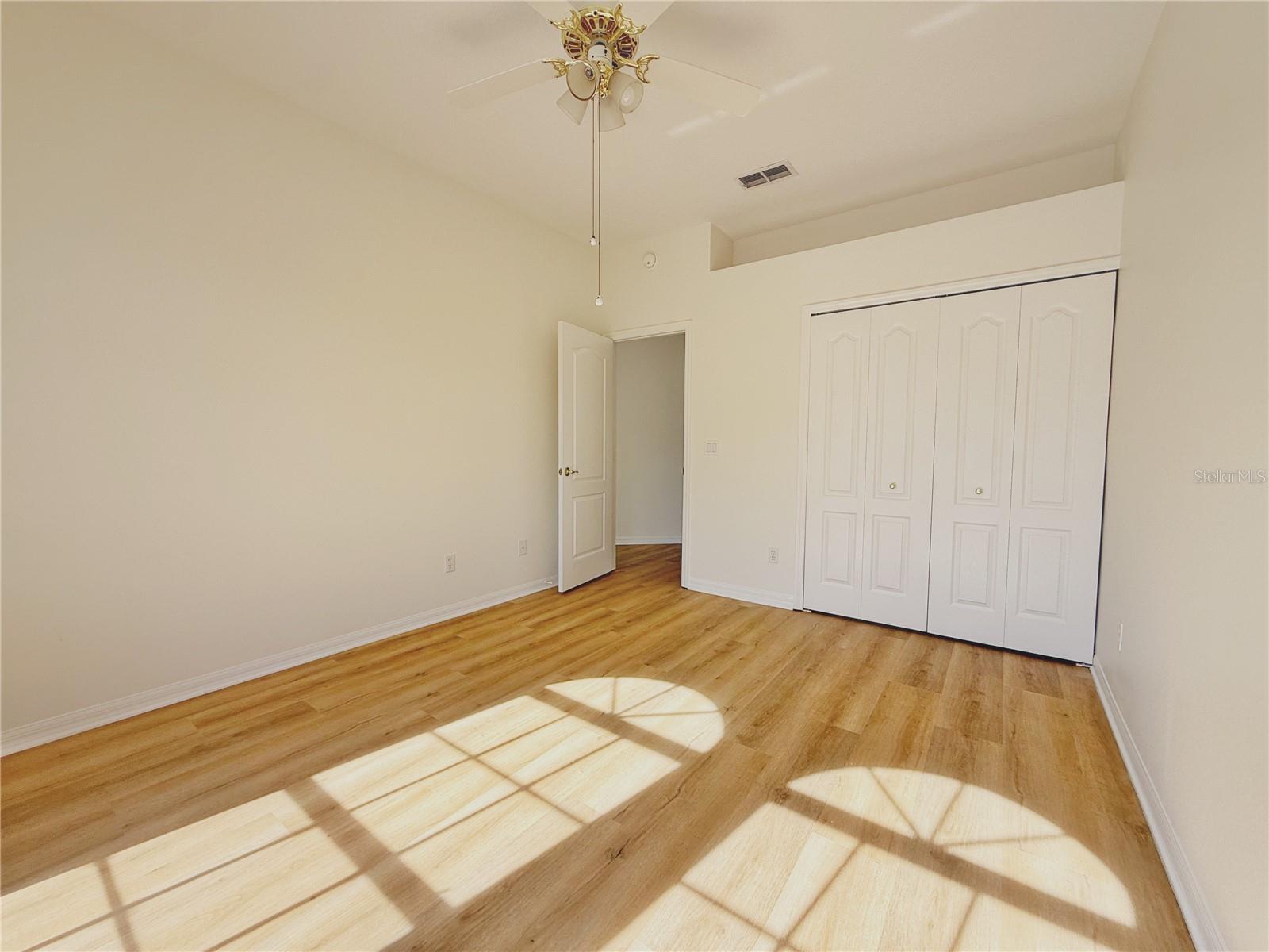 Image 24 of 49 For 2066 Dobson Street