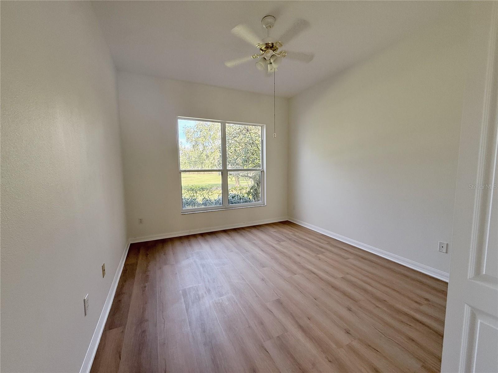 Image 27 of 49 For 2066 Dobson Street