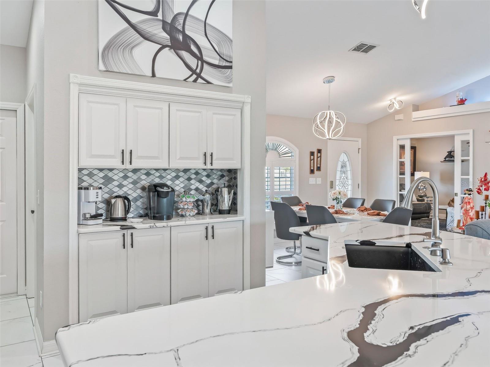 Image 23 of 73 For 17563 122nd Terrace