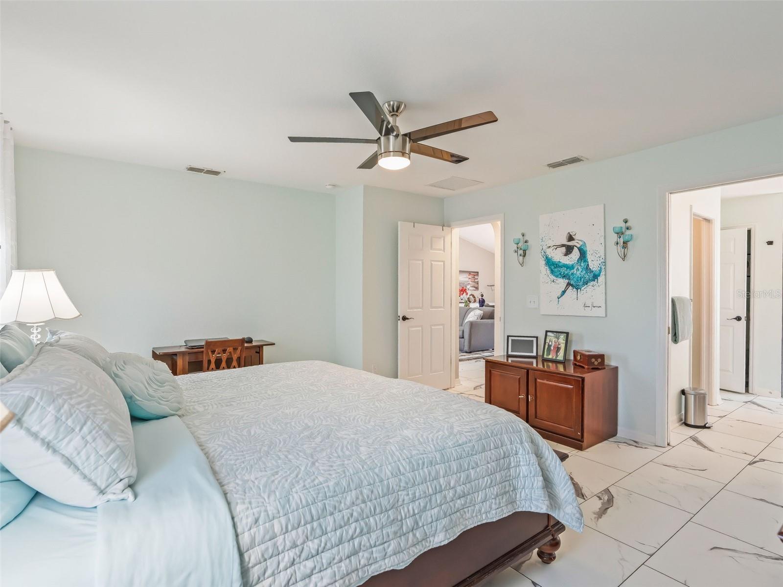 Image 29 of 73 For 17563 122nd Terrace