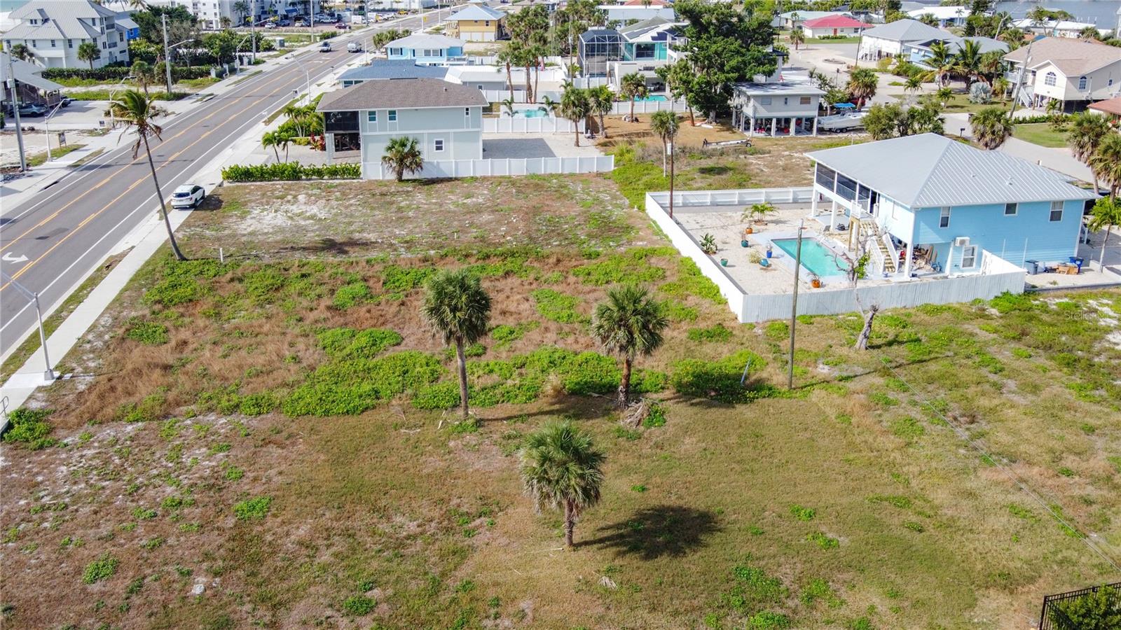 Image 10 of 24 For 8033 Estero Boulevard