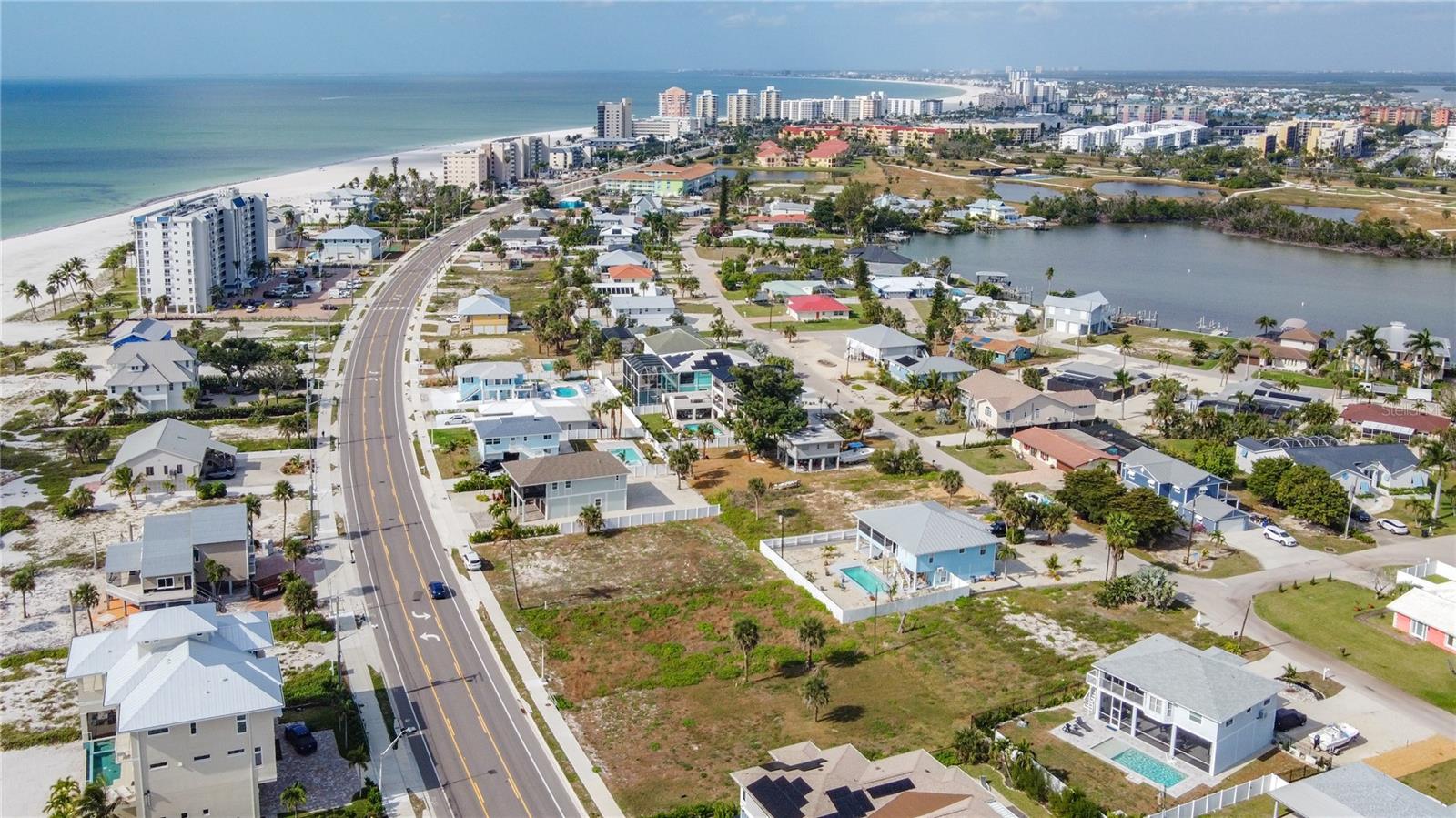 Image 13 of 24 For 8033 Estero Boulevard