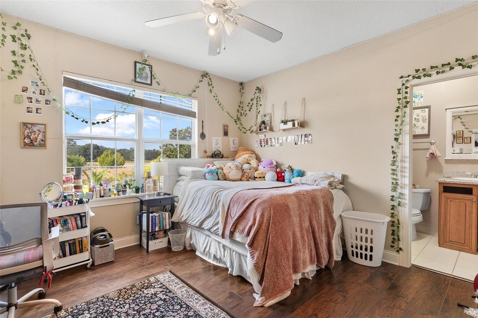 Image 41 of 96 For 39320 Lake Norris Road