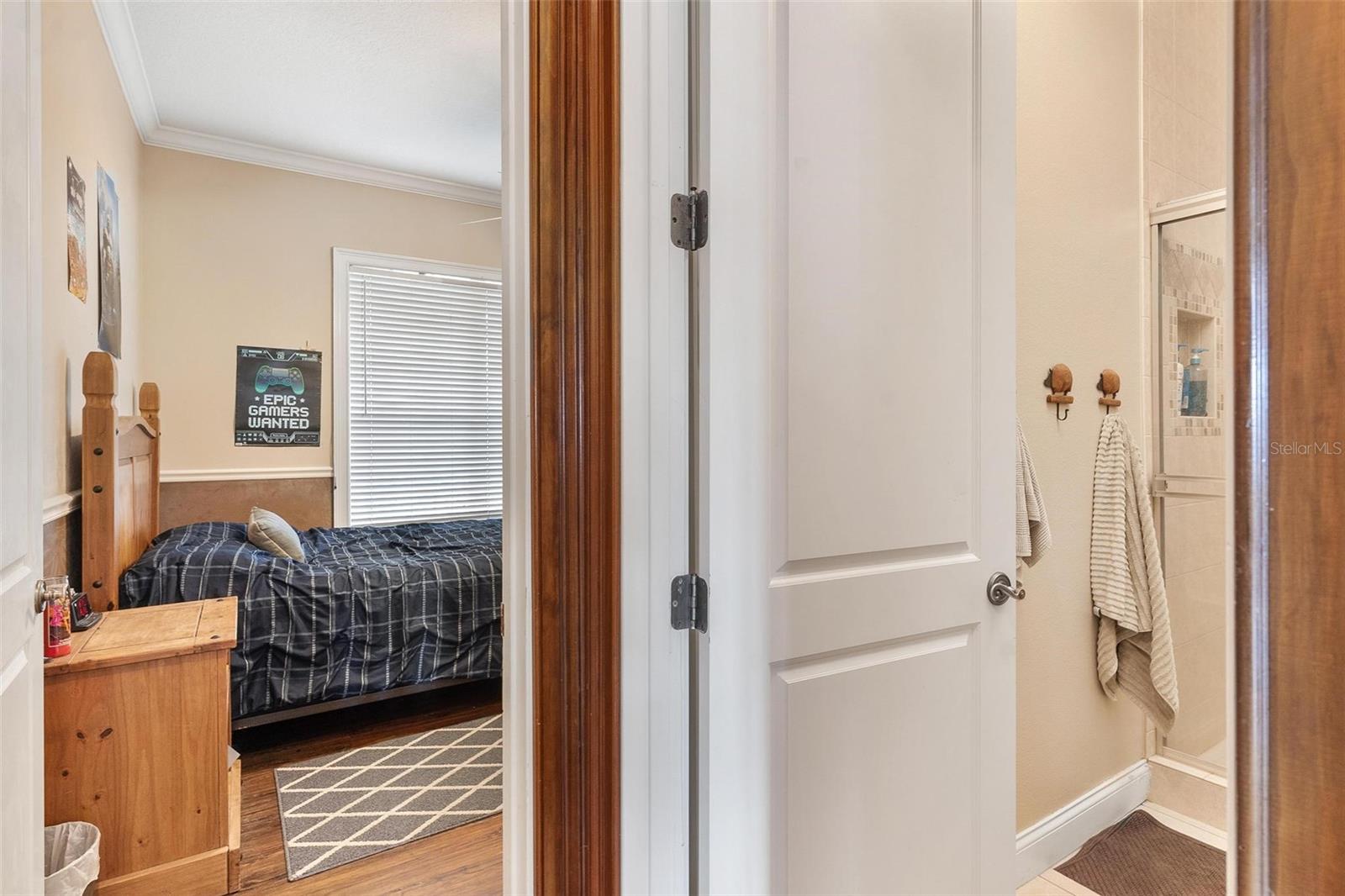 Image 53 of 96 For 39320 Lake Norris Road