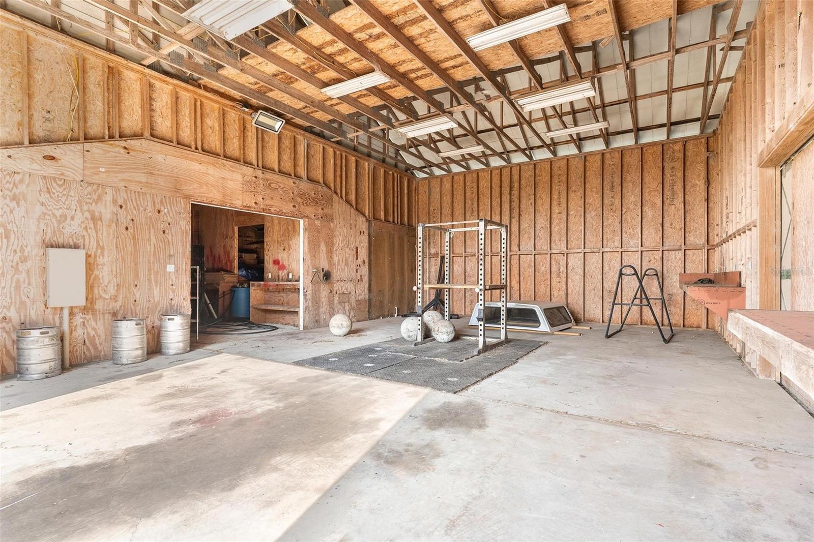 Image 87 of 96 For 39320 Lake Norris Road